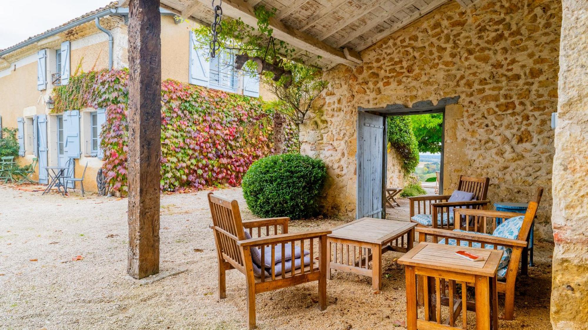 Propriete Le Monneton Bed & Breakfast Sainte-Christie ภายนอก รูปภาพ